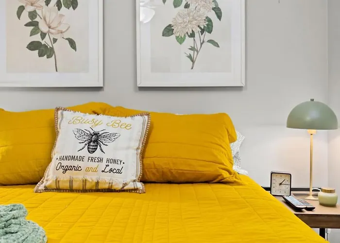 Bumble Bee - Quiet Comfort For 2 Ferienhaus Peoria